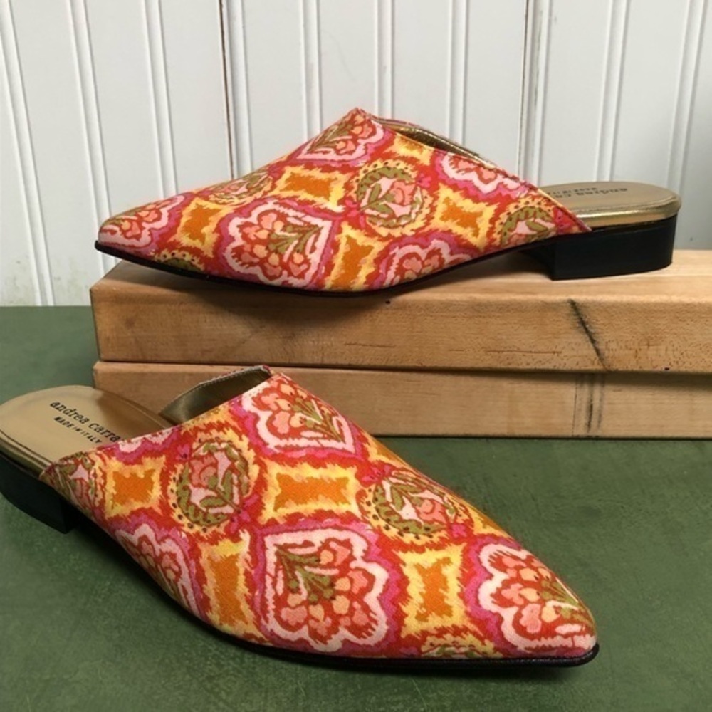 Italy Made Andrea Carrano NWT Floral Slides